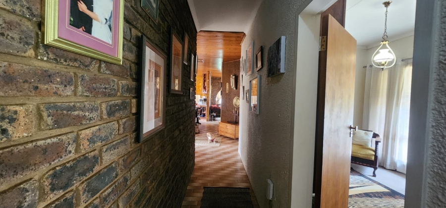 4 Bedroom Property for Sale in Stilfontein Ext 4 North West